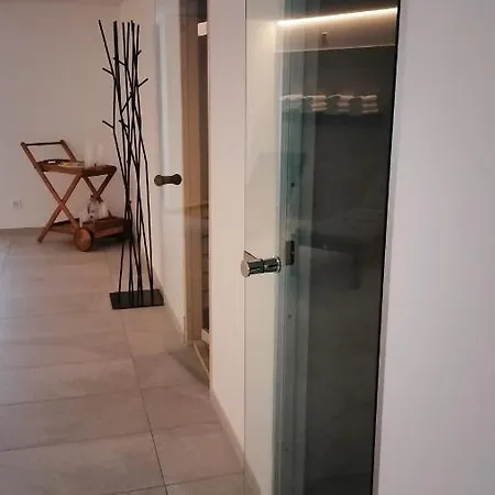& Restaurant Forni Hotell 3*