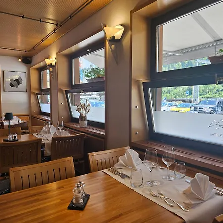 Hotell & Restaurant Forni 3*