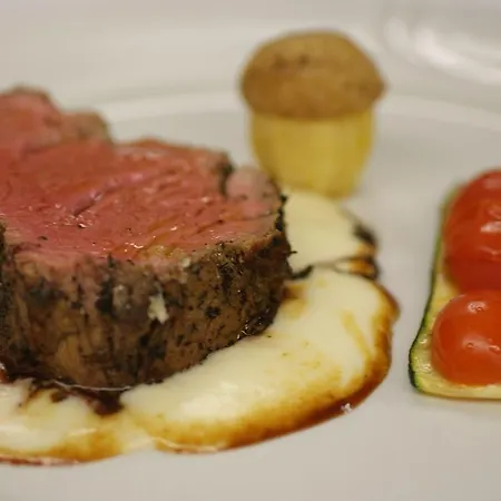 & Restaurant Forni Hotell Airolo