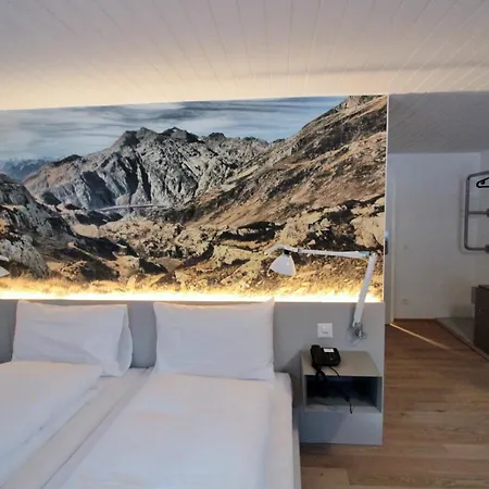 & Restaurant Forni 3* Airolo